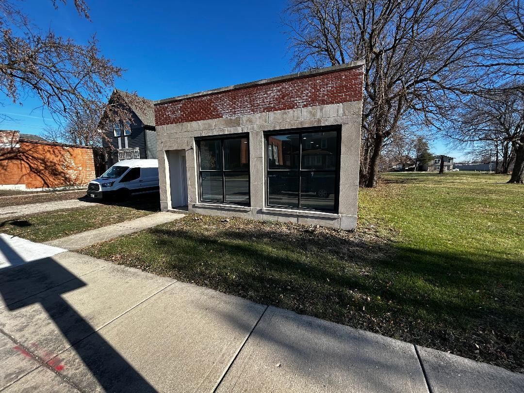 1209 5th Avenue, Maywood, IL 60153