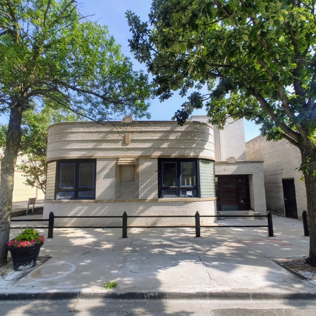 1912 103RD Street, Chicago, IL 60643