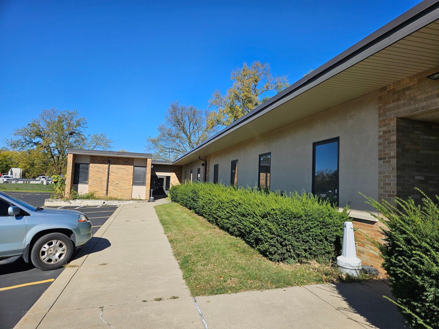 100 Manhattan Road #5 — Joliet, IL 60433