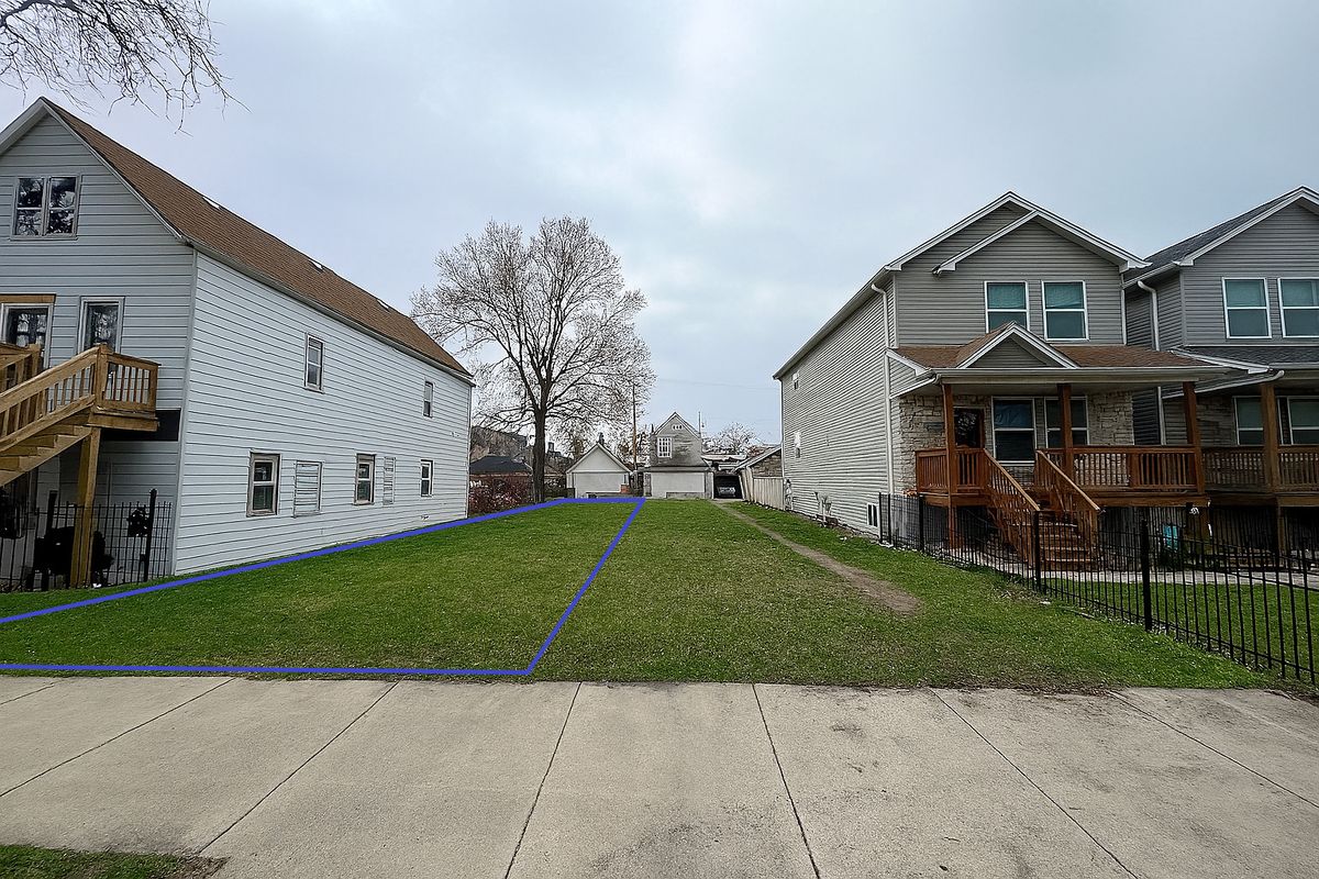 2457 46th Place, Chicago, IL 60632