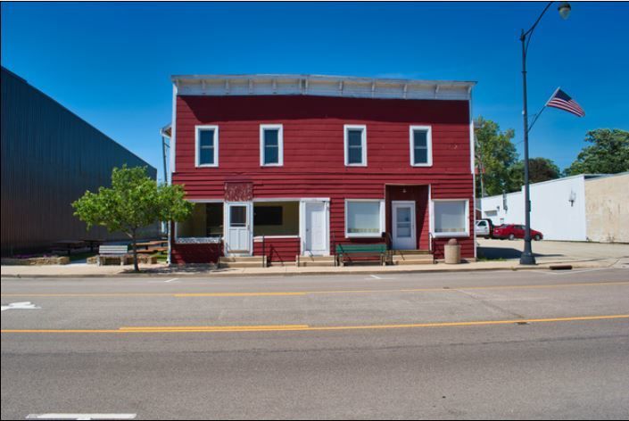 146 LINCOLN Avenue, Hinckley, IL 60520