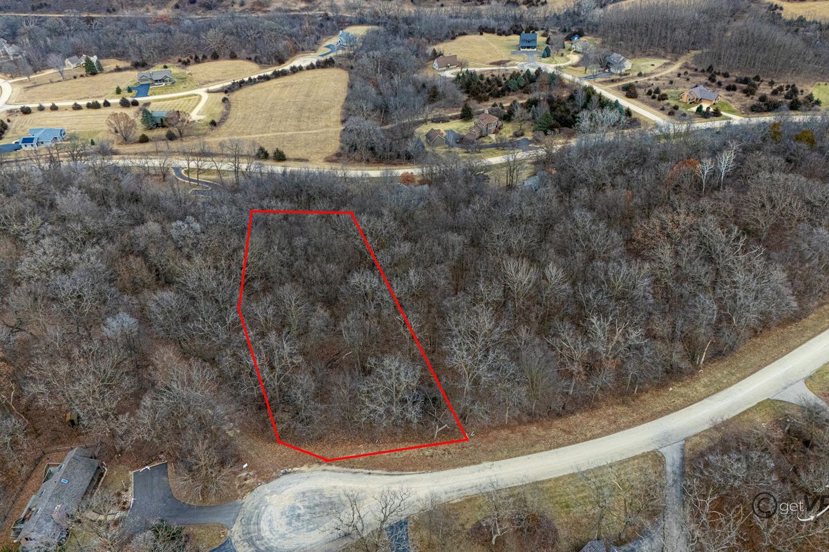 45 Lookout Trace, Galena, IL 61036