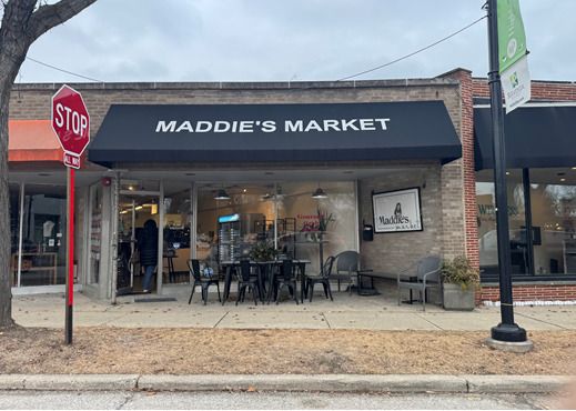 597 Roger Williams Avenue, Highland Park, IL 60035