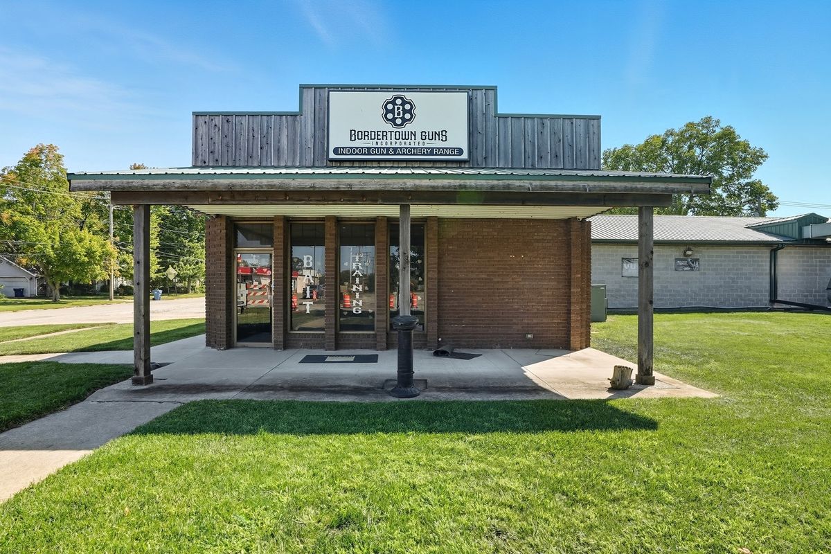 116 Gladiolus Street, Momence, IL 60954