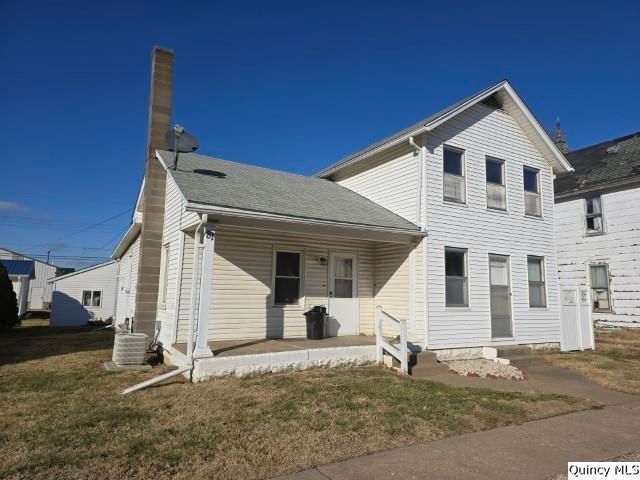 81 W 3rd Street — Dallas City, IL 62330