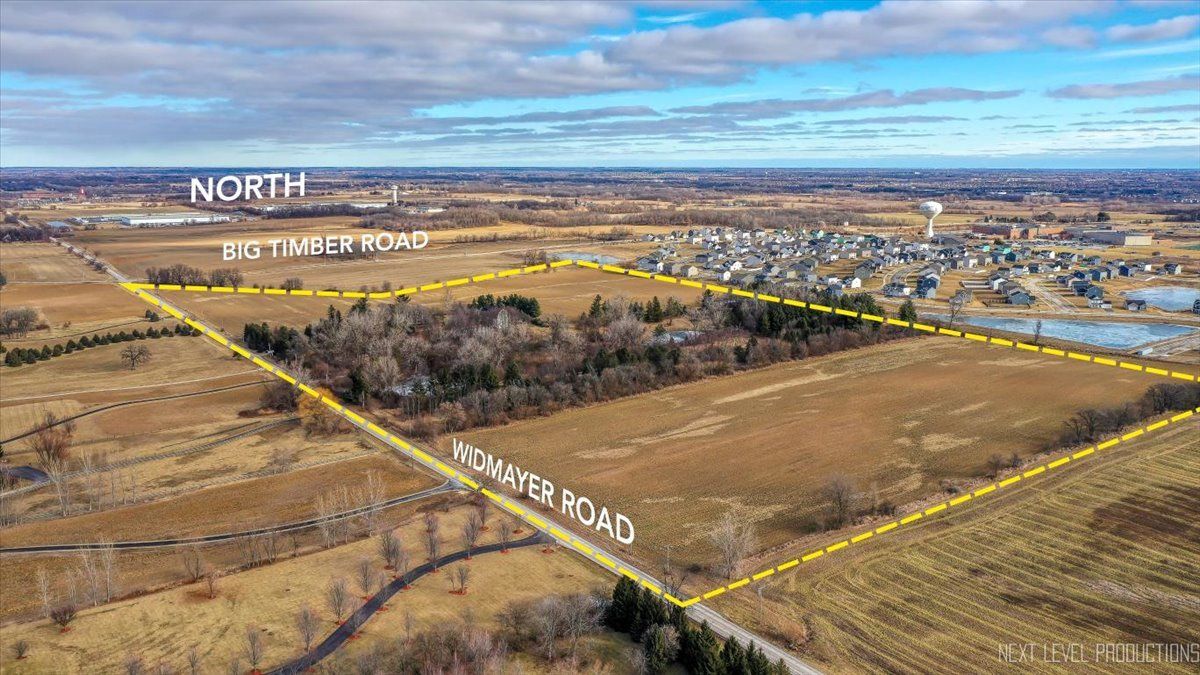 17N753 Widmayer Road — Hampshire, IL 60140