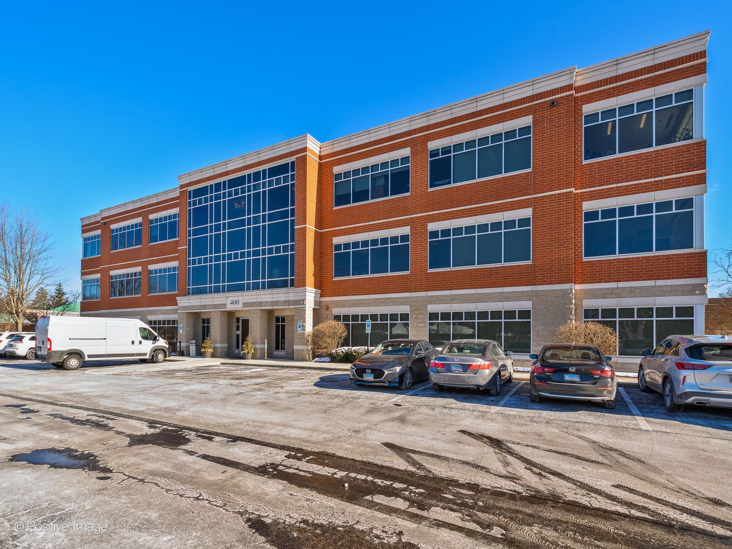 400 S County Farm Road #200 — Wheaton, IL 60187