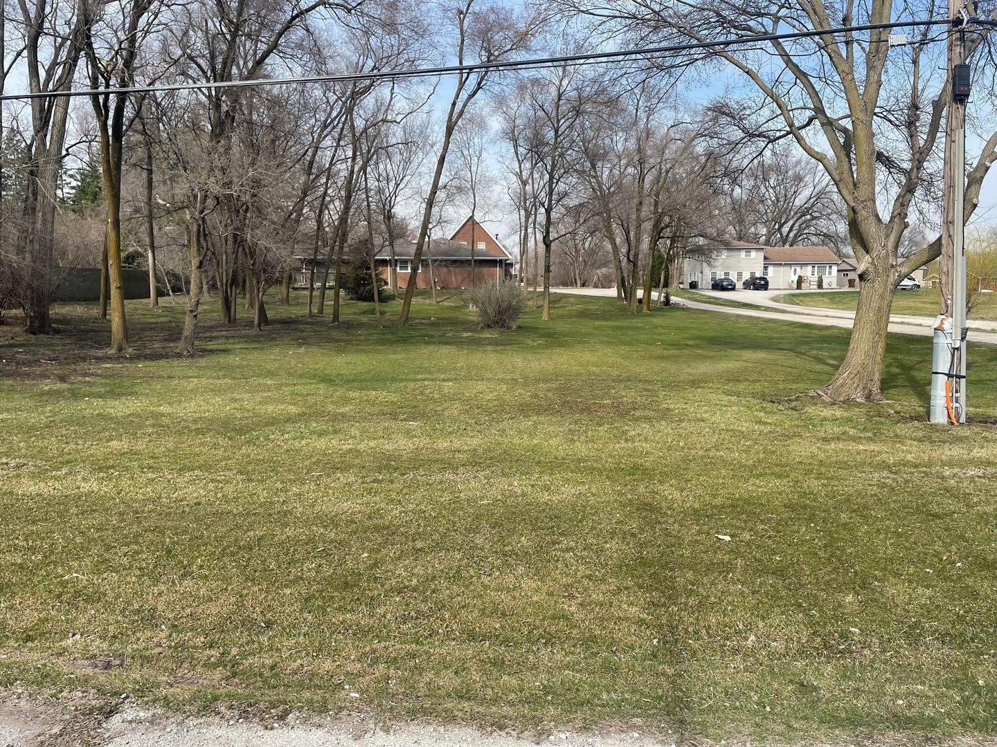 5048 171st Street — Oak Forest, IL 60452