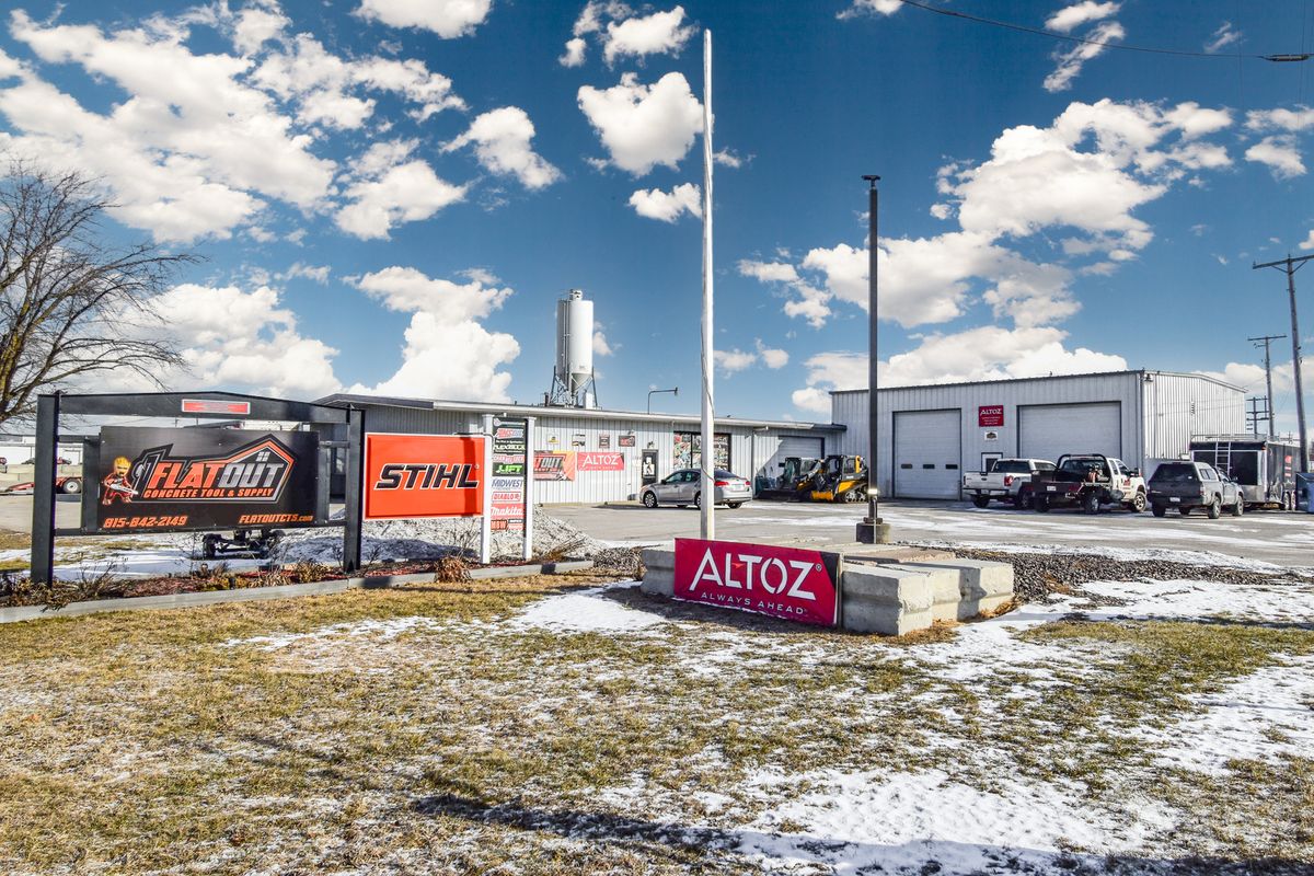 1304 Division Street, Pontiac, IL 61764