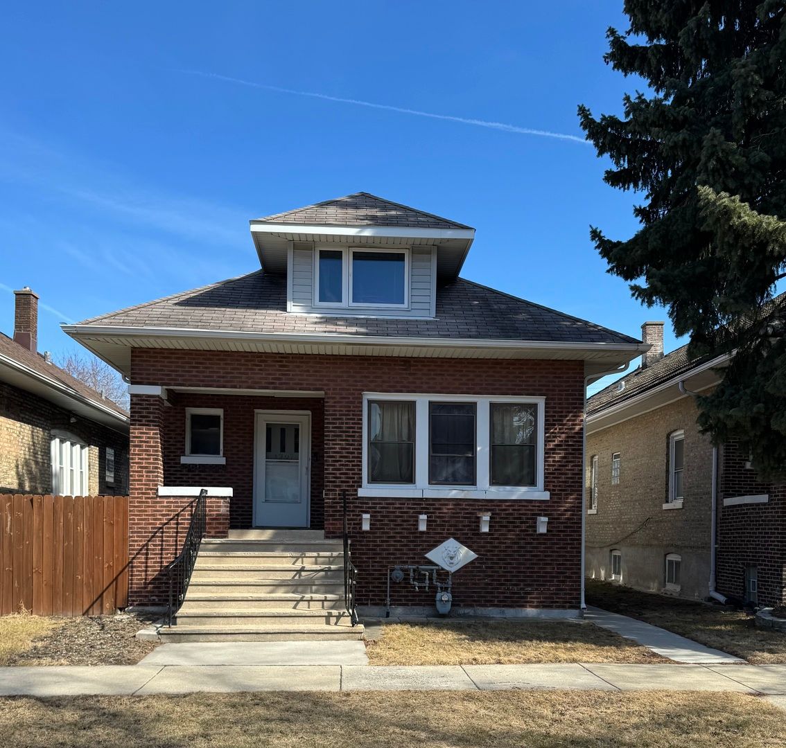 1907 49th Court — Cicero, IL 60804