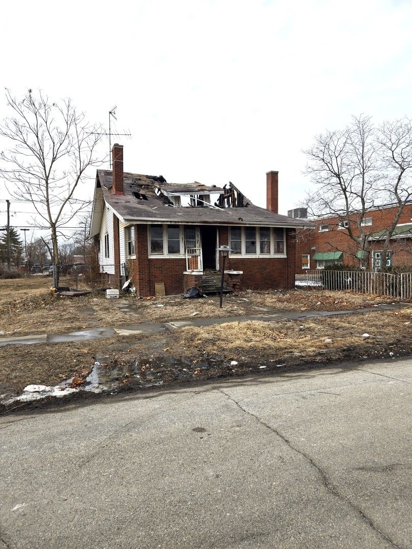 15410 MARSHFIELD Avenue, Harvey, IL 60426