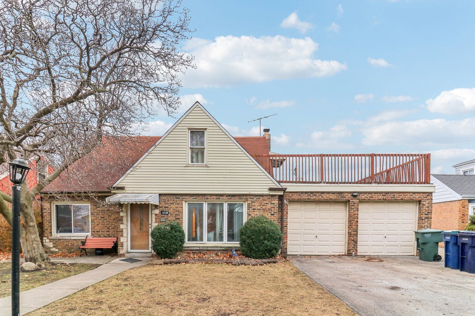 9226 S Harding Avenue — Evergreen Park, IL 60805