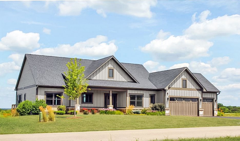 9907 Henning Drive — Huntley, IL 60142