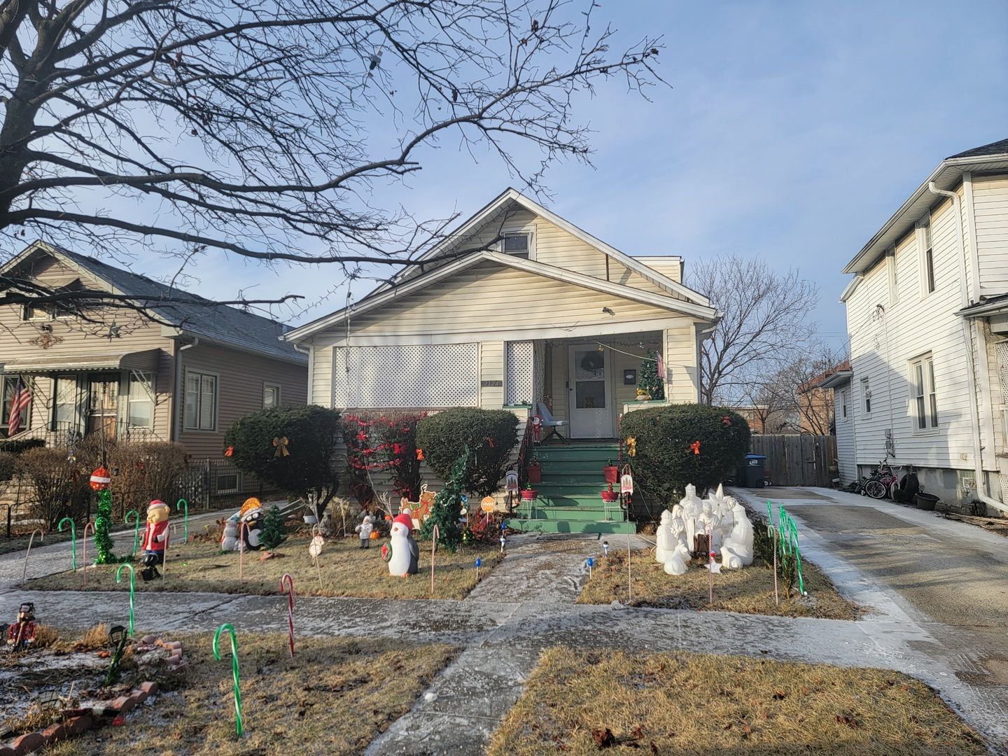 2124 S 3rd Avenue — Maywood, IL 60153