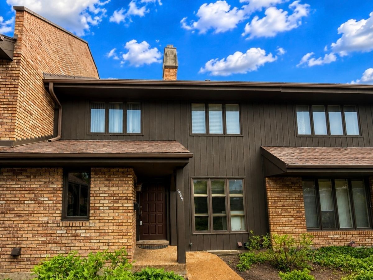 1864 Mission Hills Lane, Northbrook, IL 60062