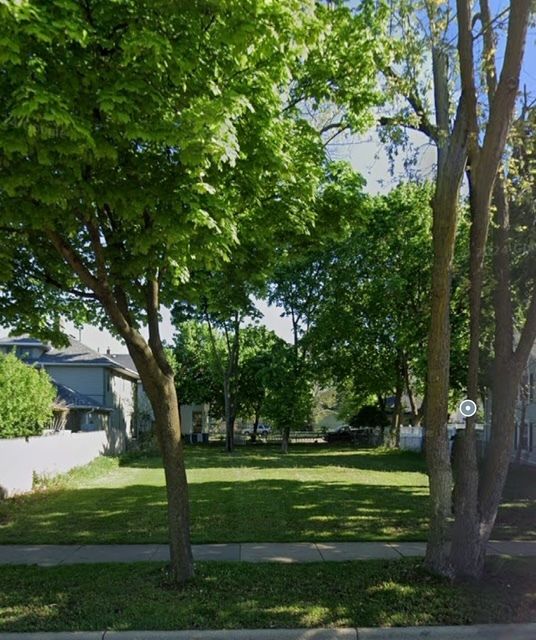 574 Galena Boulevard, Aurora, IL 60505