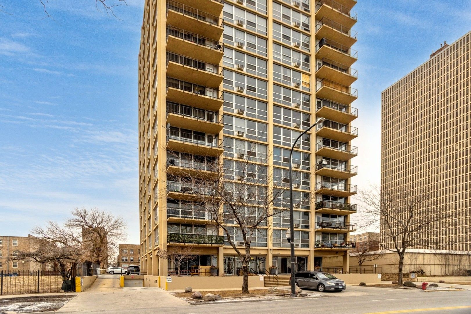 6730 S South Shore Drive #501 — Chicago, IL 60649