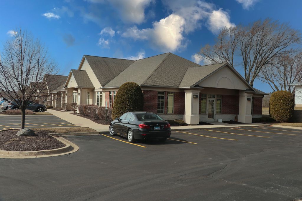 380 N Terra Cotta Road #A — Crystal Lake, IL 60012