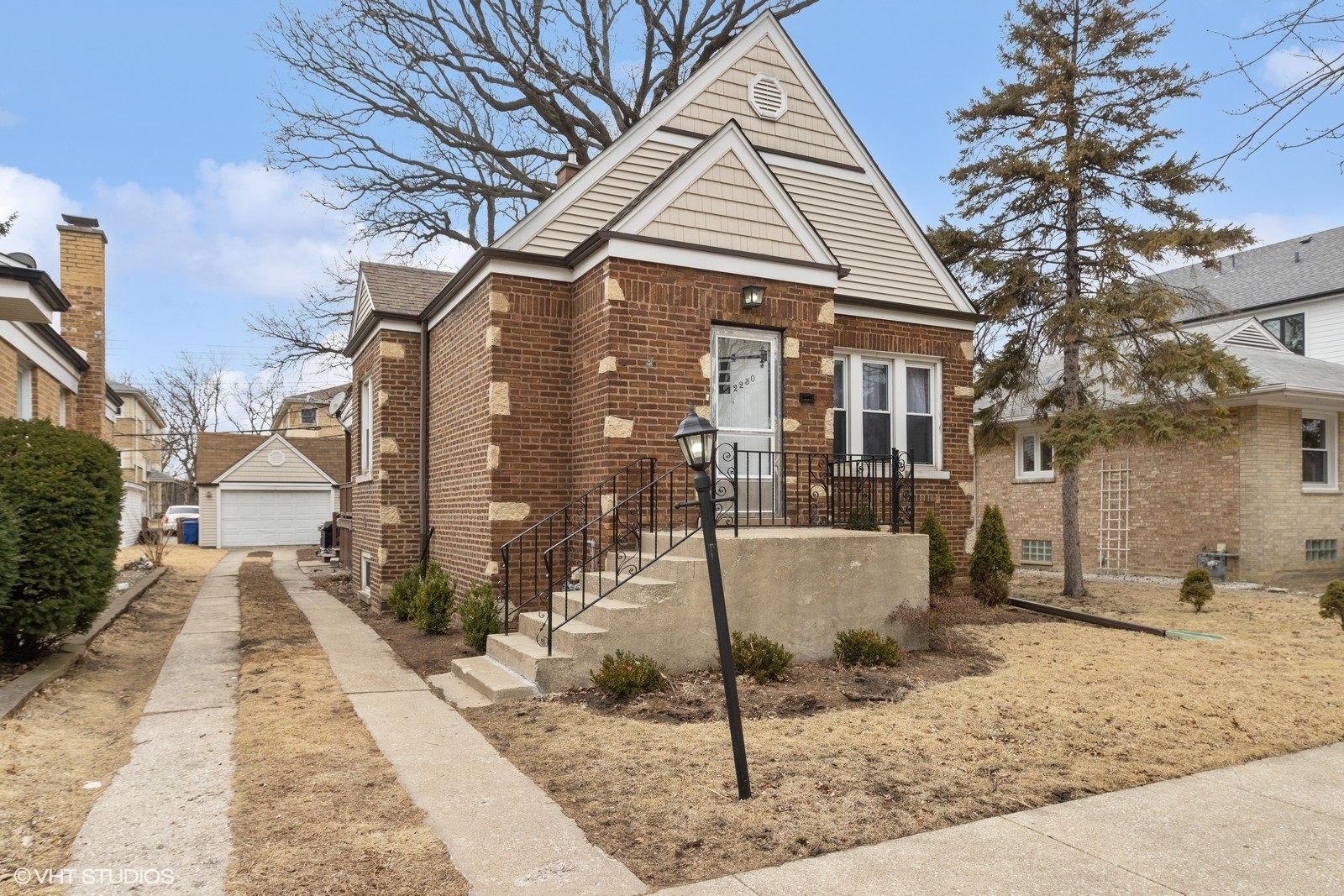 2230 Keystone Avenue — North Riverside, IL 60546