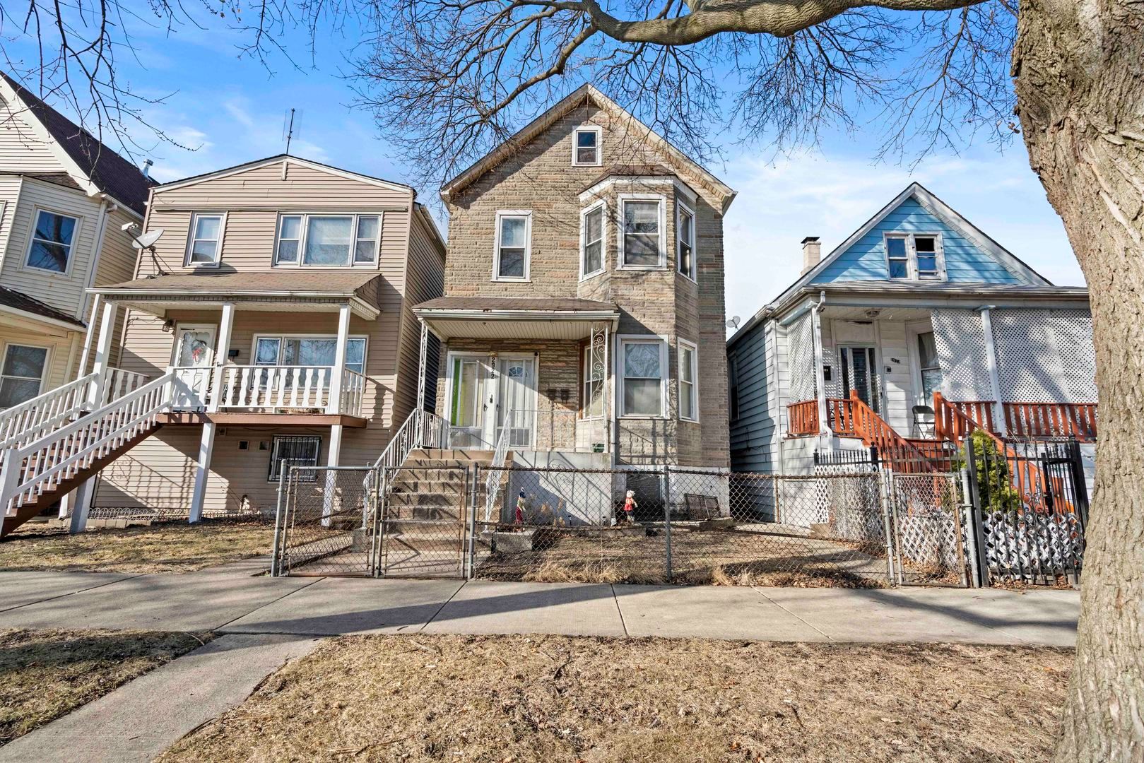 2922 E 97th Street — Chicago, IL 60617