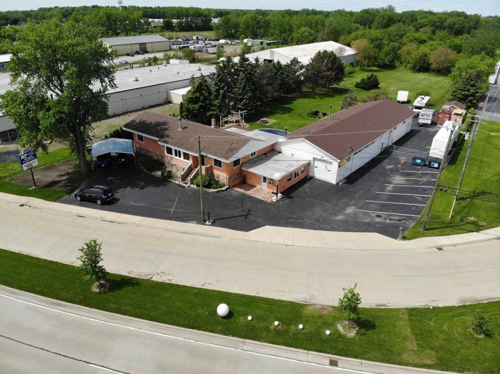 21706 E Lincoln Highway — Lynwood, IL 60411