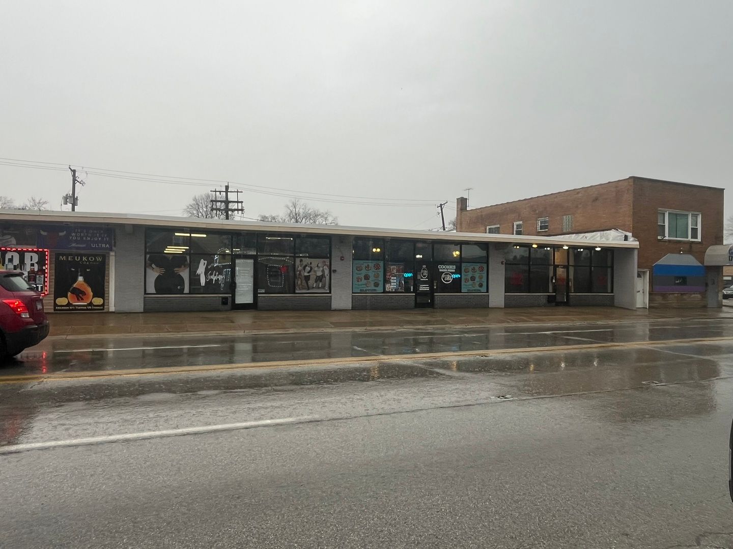 1250 W 127th Street — Calumet Park, IL 60827