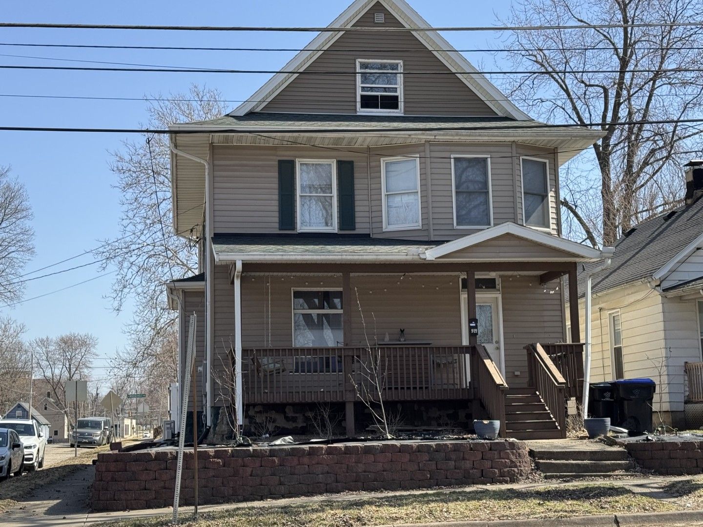919 N Lee Street — Bloomington, IL 61701
