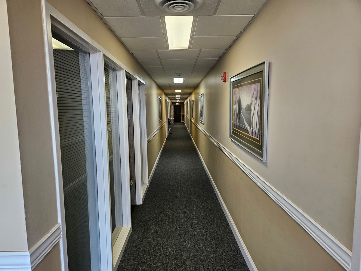 4410 Roosevelt Road #213, Hillside, IL 60162