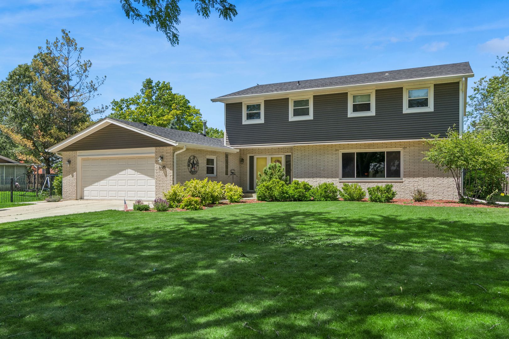 3225 Randy Road — Joliet, IL 60431
