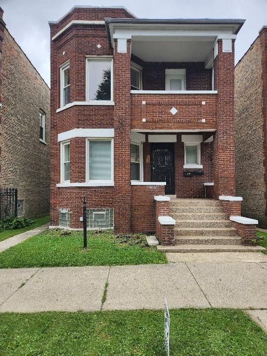 7512 S PEORIA Street — Chicago, IL 60620