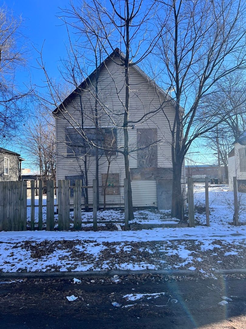 4801 S PRINCETON Avenue — Chicago, IL 60609