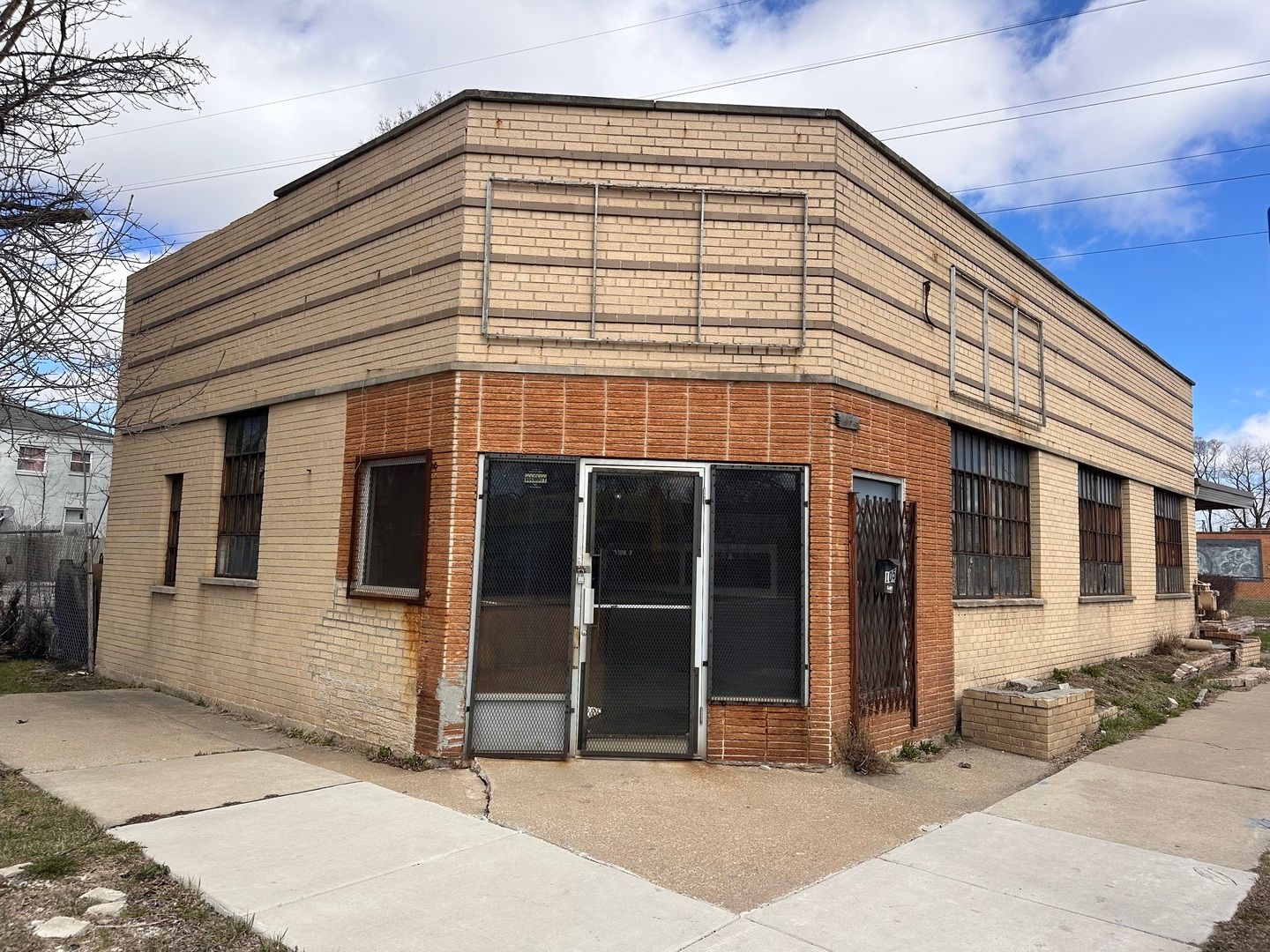 1058 W 111th Street — Chicago, IL 60643
