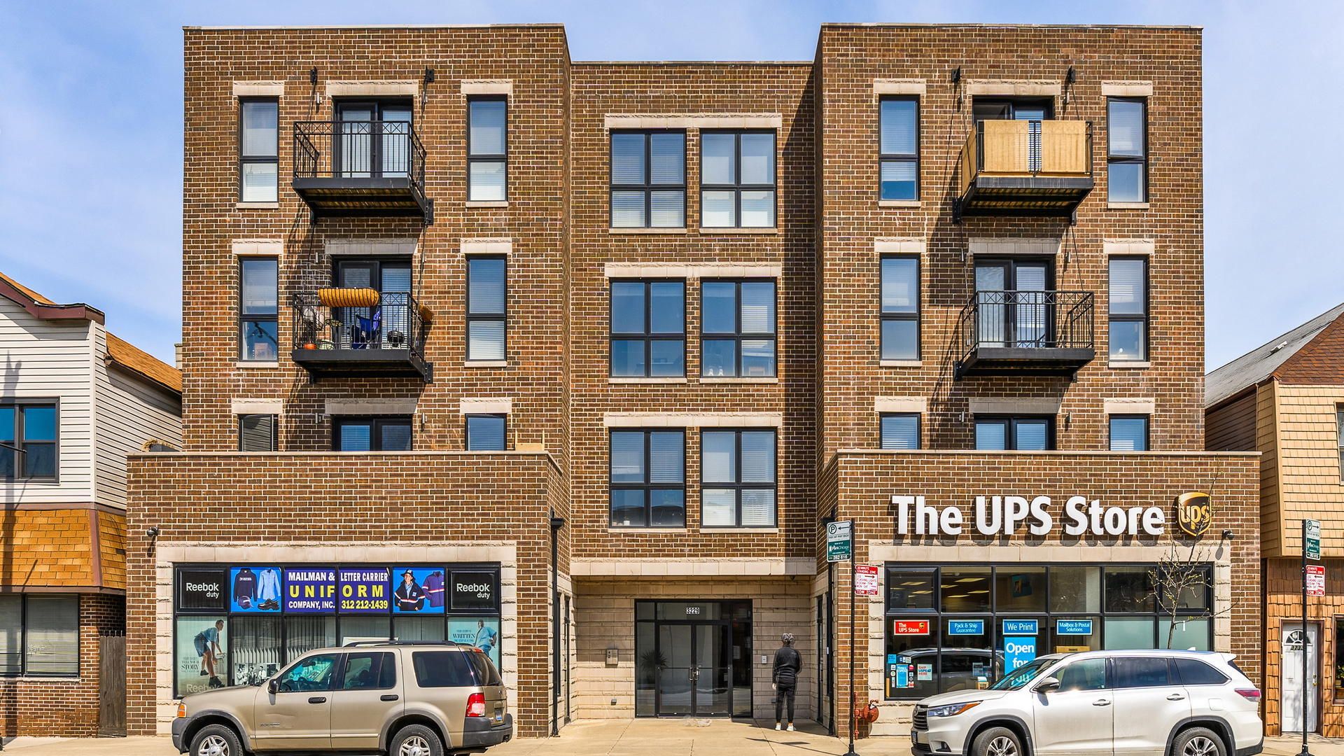 3227 S Halsted Street — Chicago, IL 60608