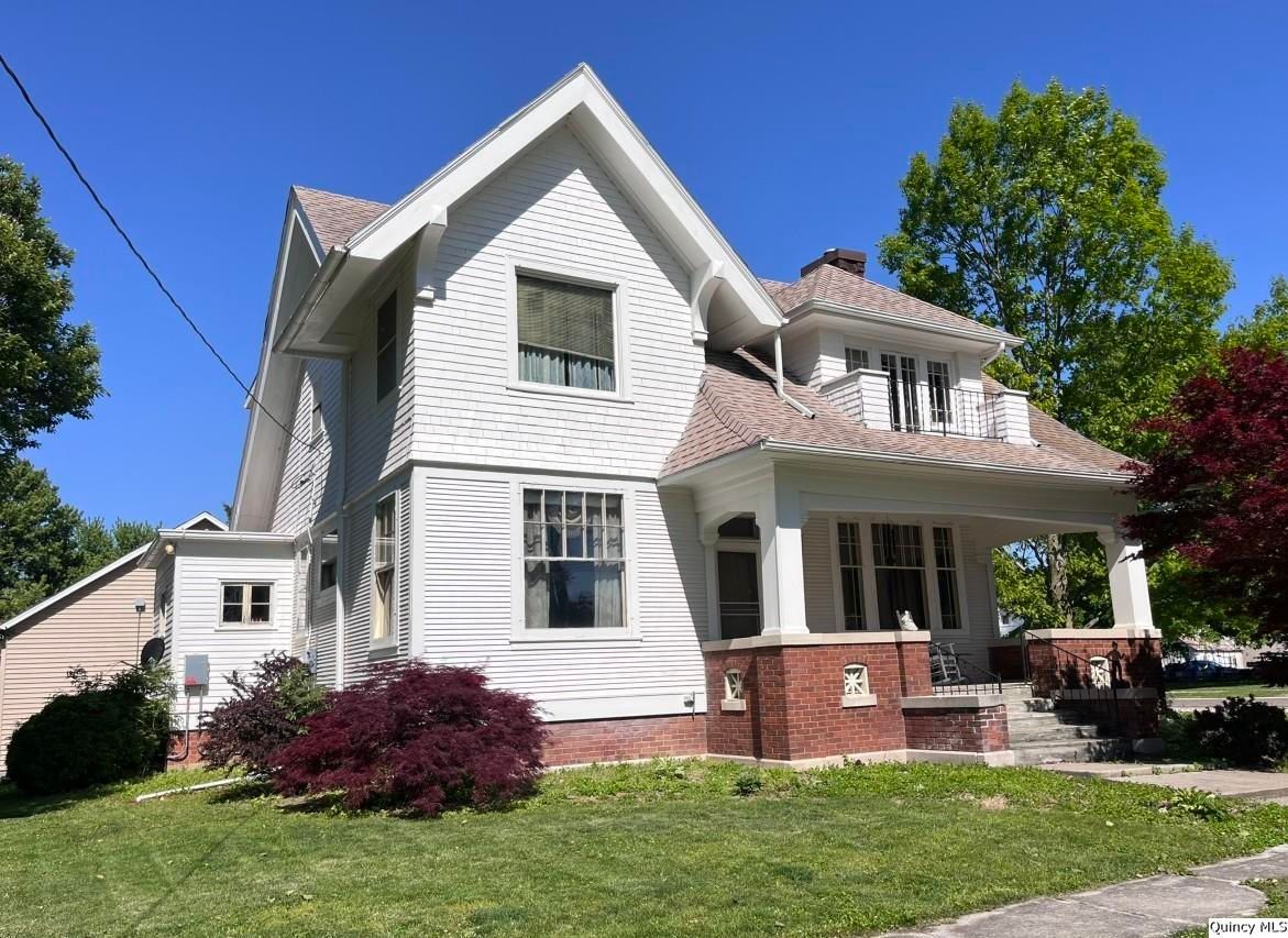100 S Franklin St. — Clayton, IL 62324