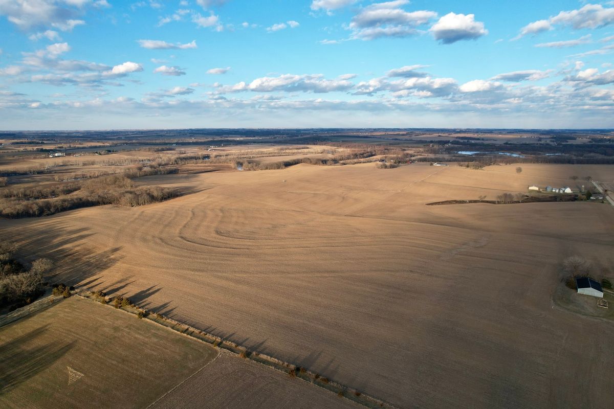 0000 W Winneshiek Road, Freeport, IL 61032