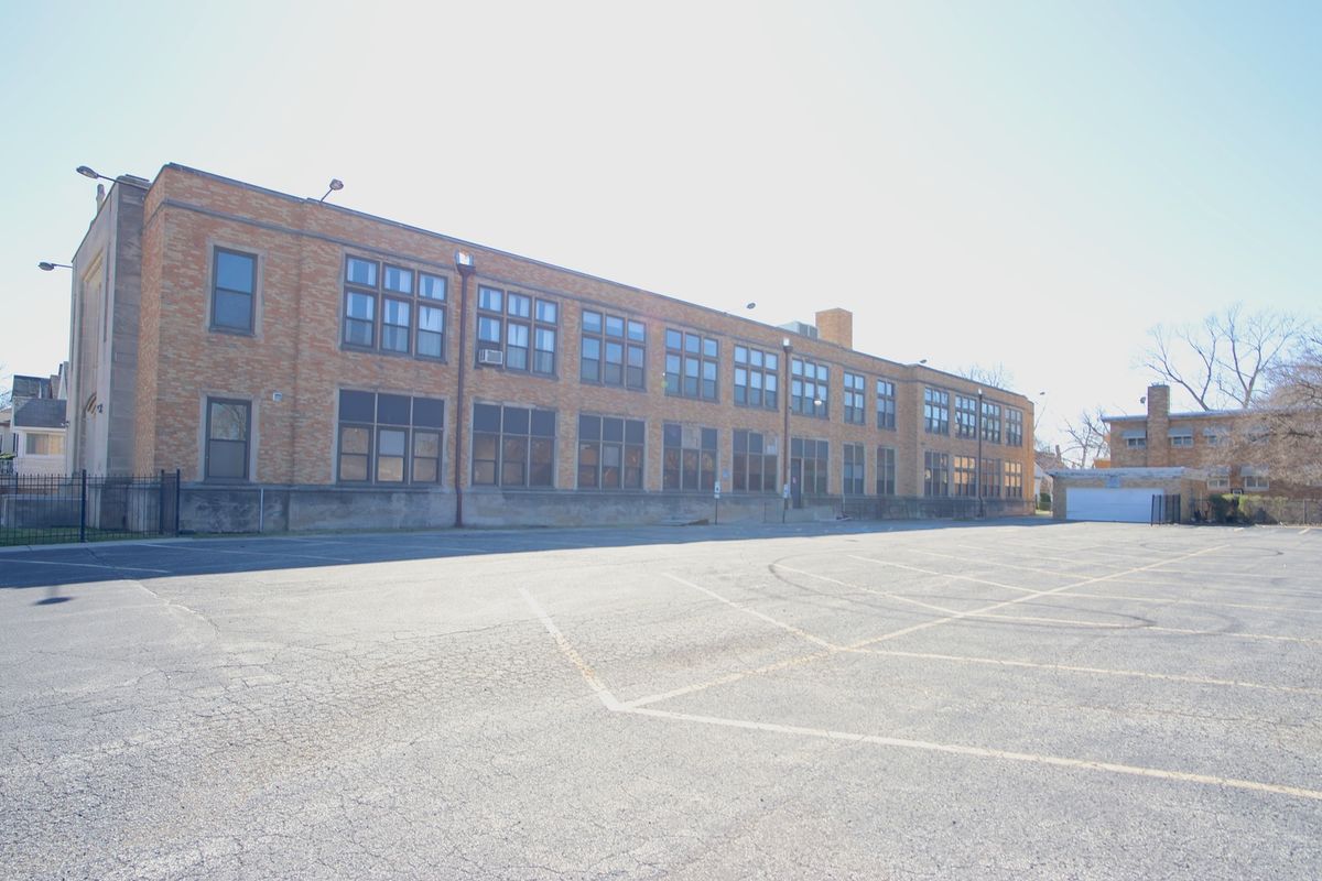 10101-21 PARNELL Avenue, Chicago, IL 60628