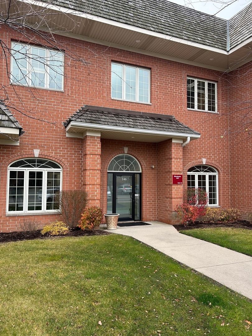 1870 Winchester Road — Libertyville, IL 60048