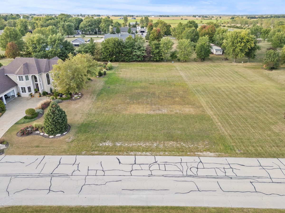 2813 Ninovan Lane, Minooka, IL 60447