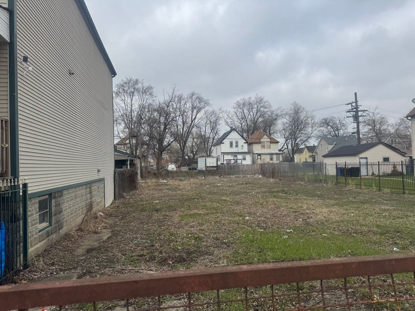 4646 W Ohio Street — Chicago, IL 60644