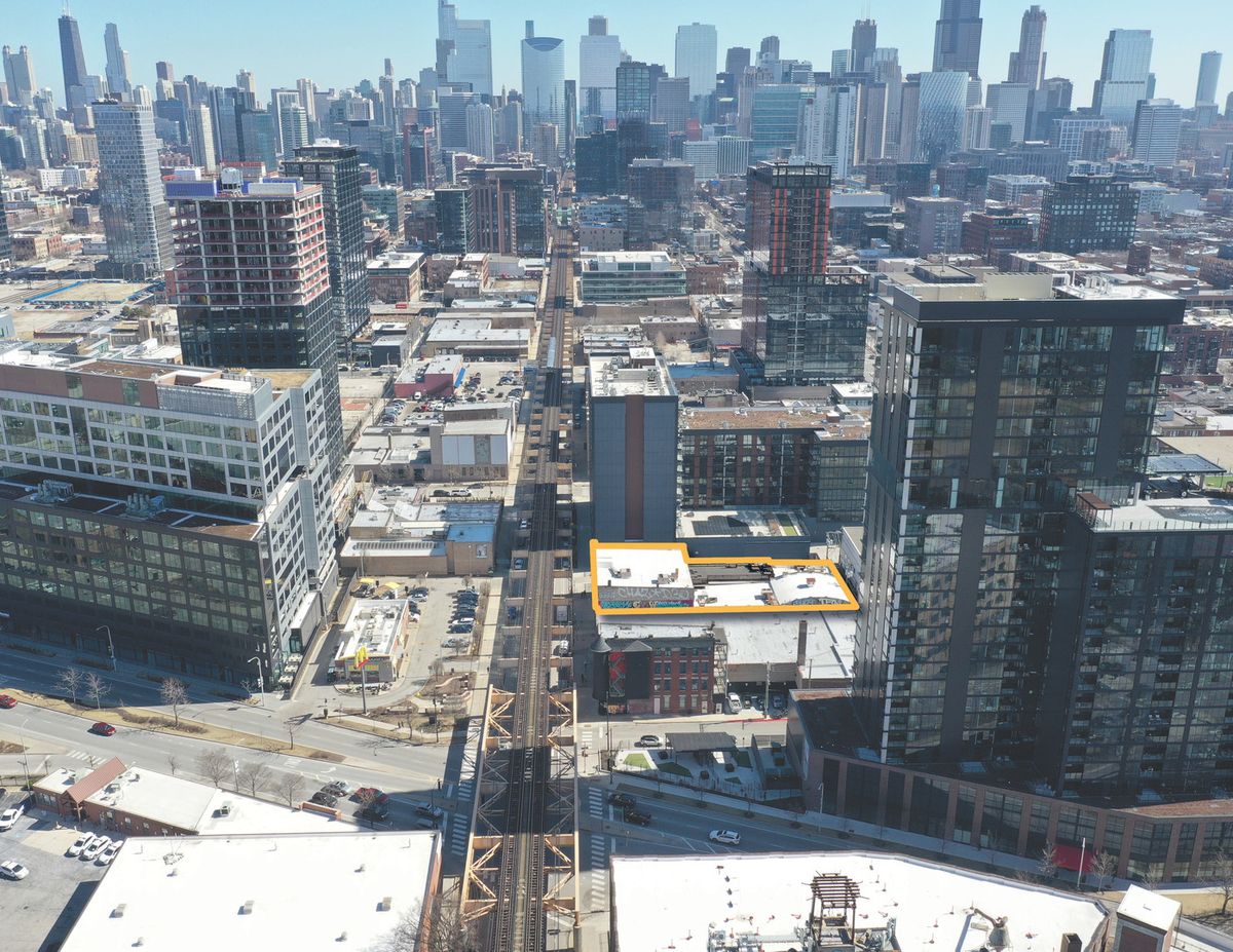 1375 Lake Street, Chicago, IL 60607