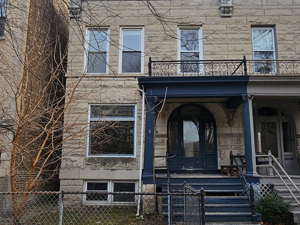 3639 Greenview Avenue, Chicago, IL 60613