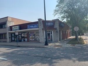 8337 Skokie Boulevard — Skokie, IL 60077