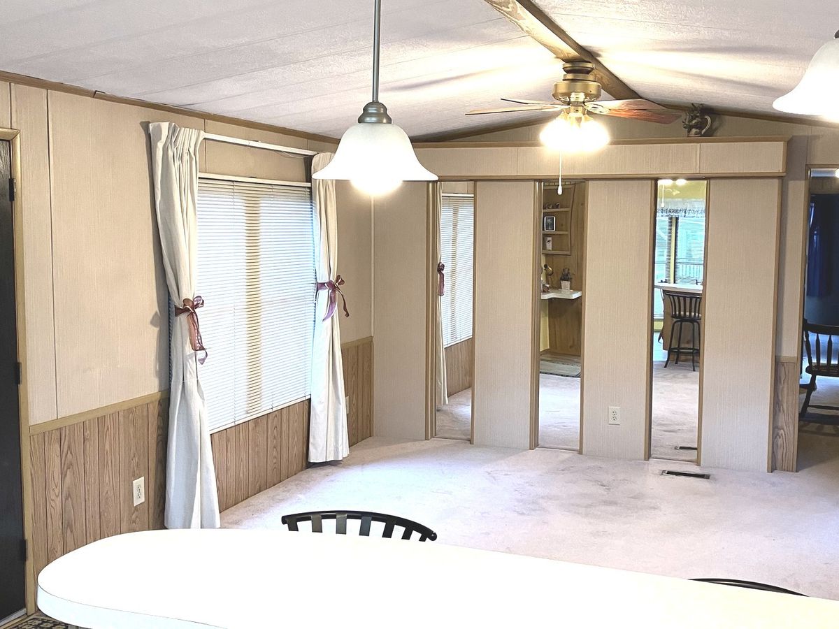 6801 S LaGrange Road #D16, Hodgkins, IL 60525