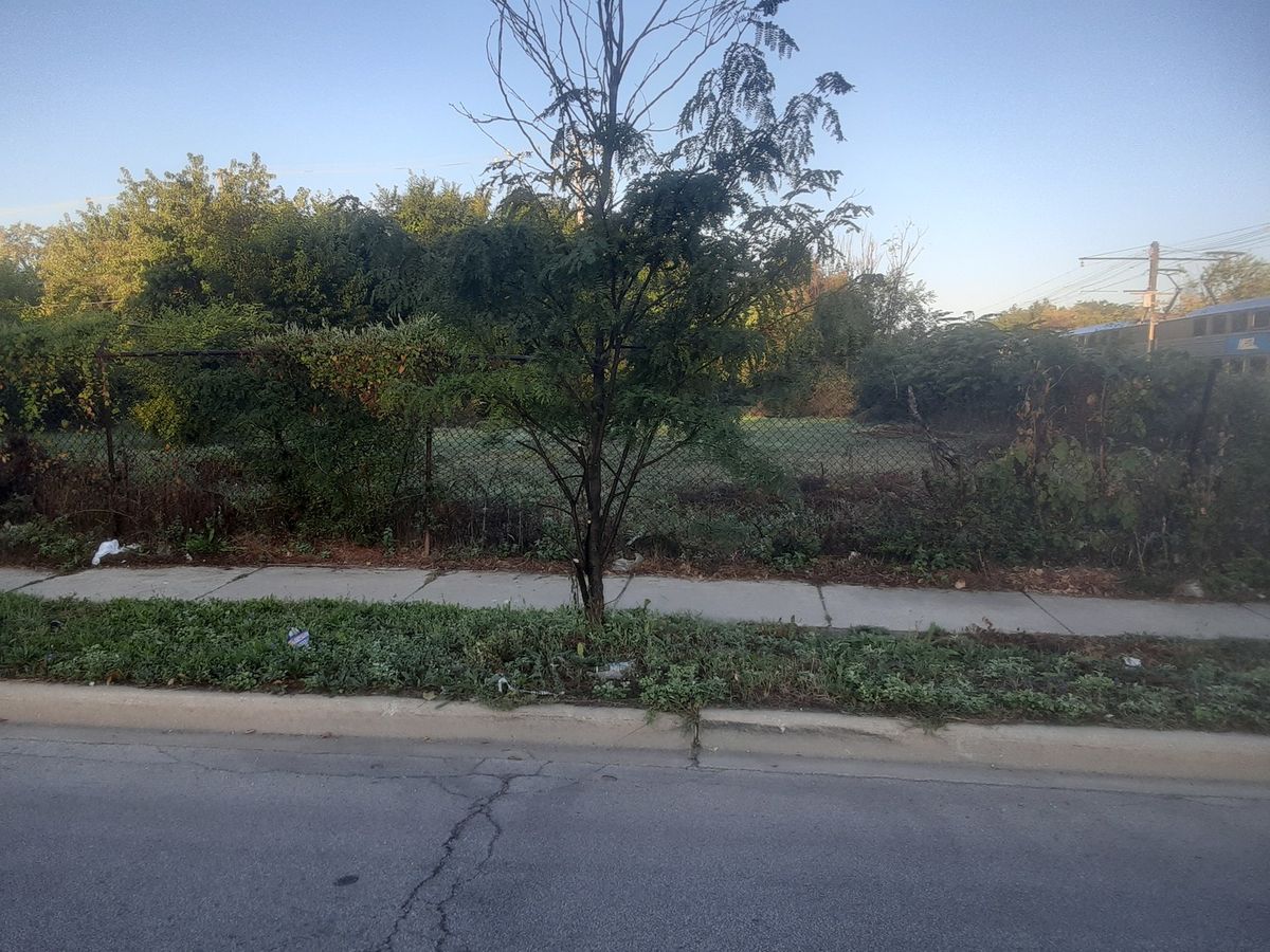 12100 HALSTED Street, Chicago, IL 60628