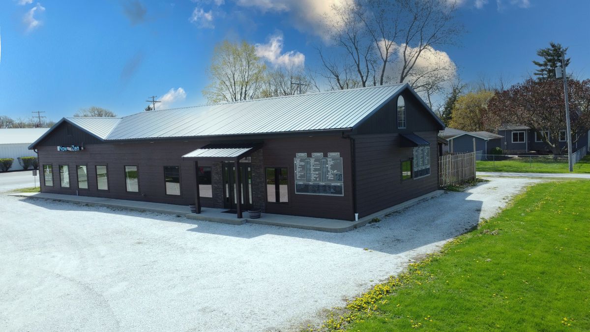 201 E Main Street, Crescent City, IL 60928
