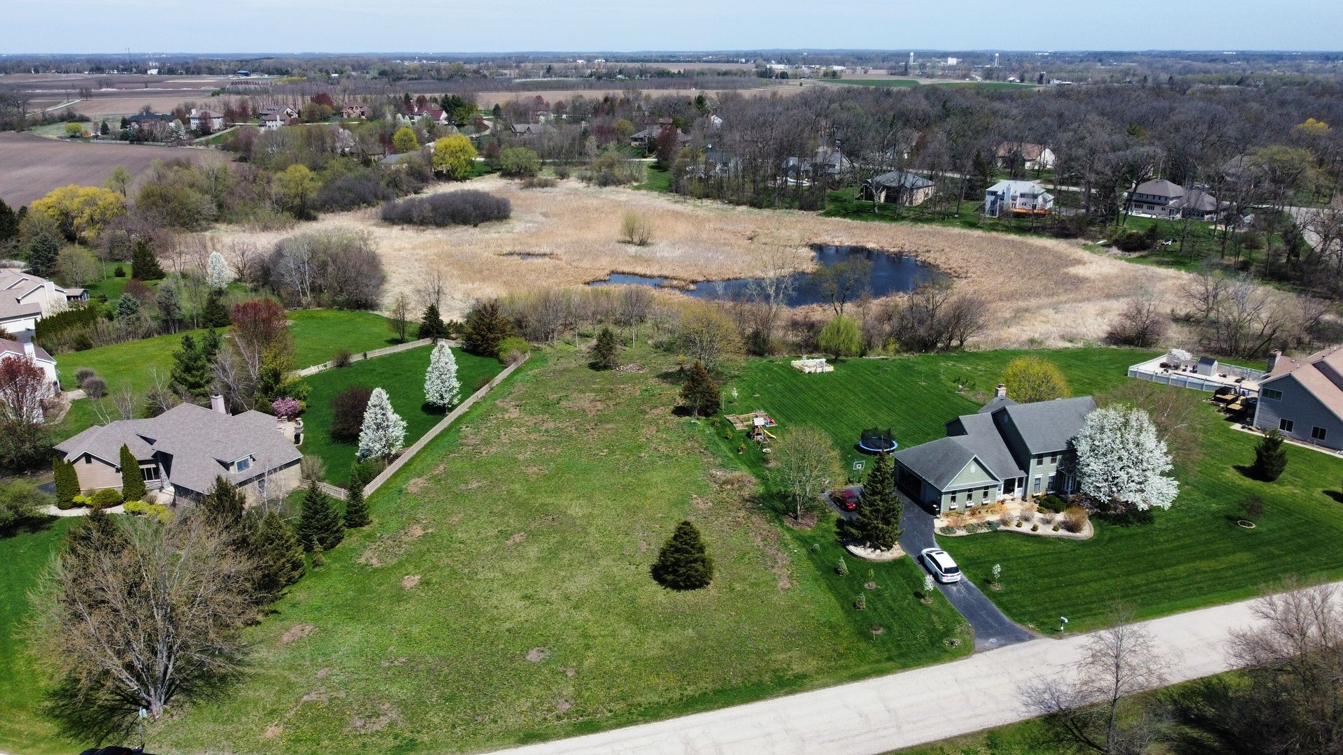 6114 Whiteoak Drive — McHenry, IL 60050