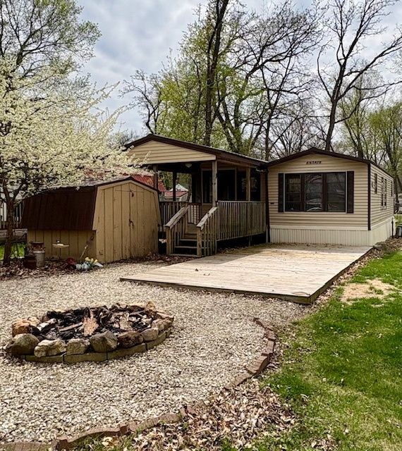 5/101 Woodhaven, Sublette, IL 61367