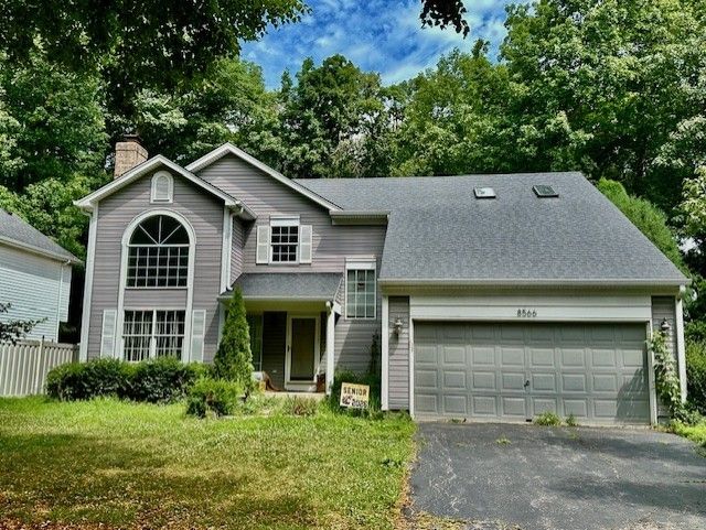 8566 Cedar Street, Fox Lake, IL 60020