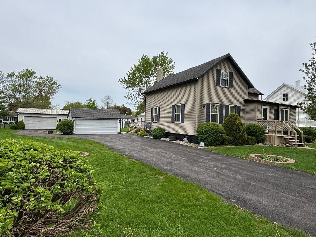 308 W Jefferson Street, Danforth, IL 60930
