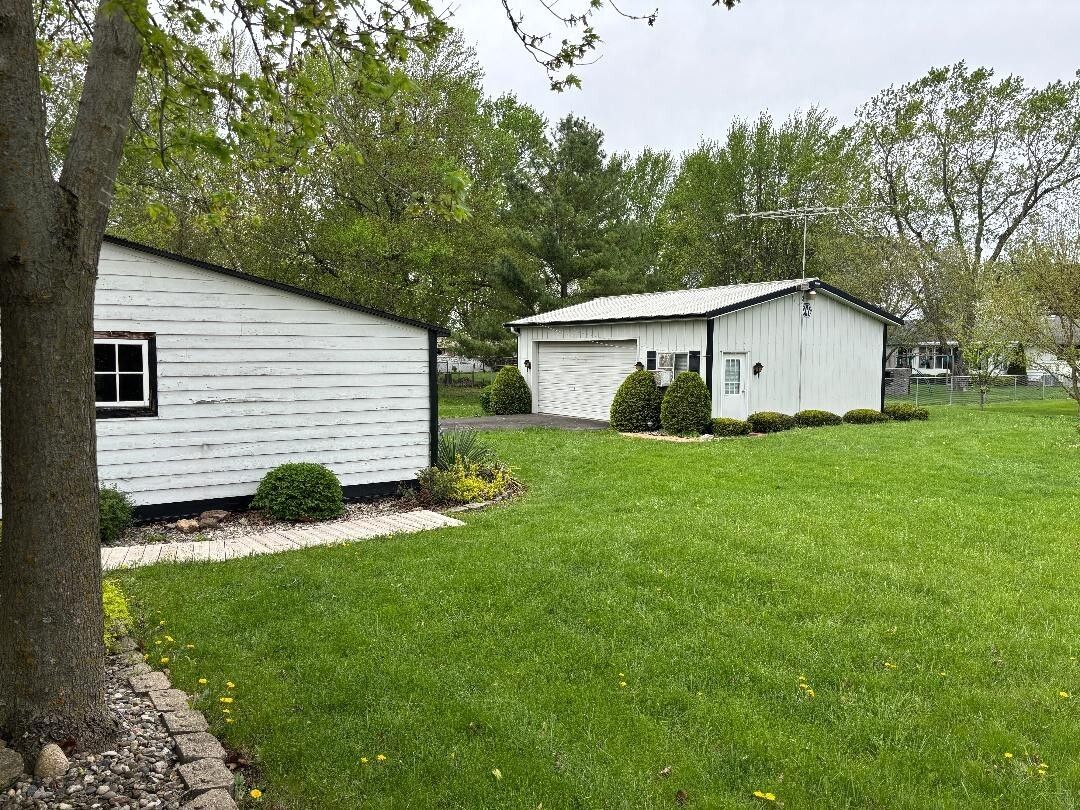 308 W Jefferson Street, Danforth, IL 60930
